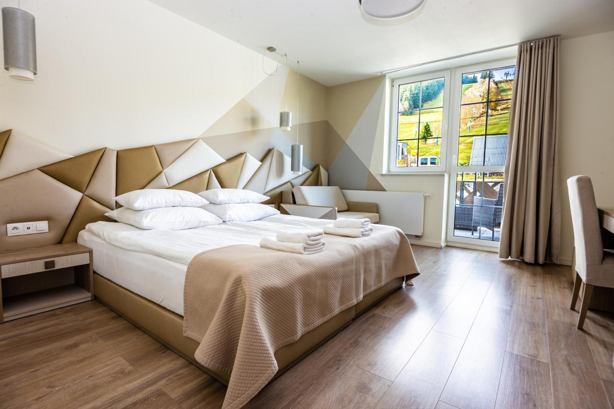 Skalka Zieleniec Hotel Duszniki Zdroj Luaran gambar