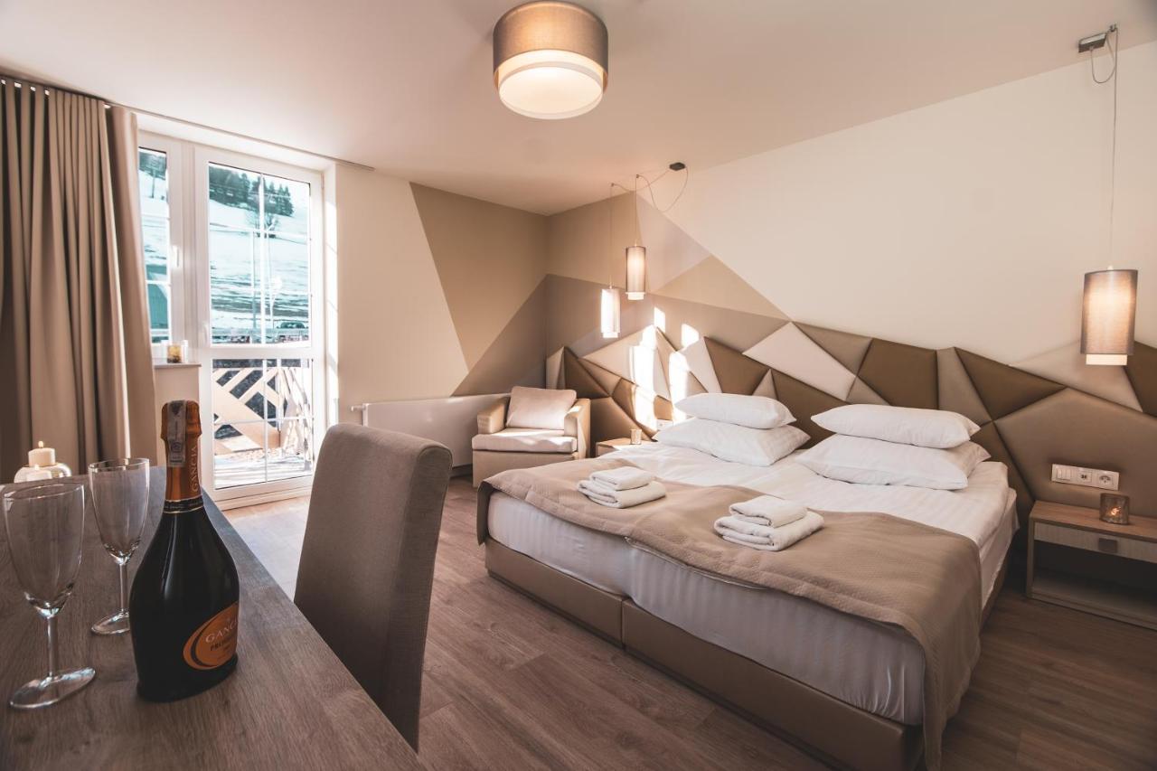 Skalka Zieleniec Hotel Duszniki Zdroj Luaran gambar